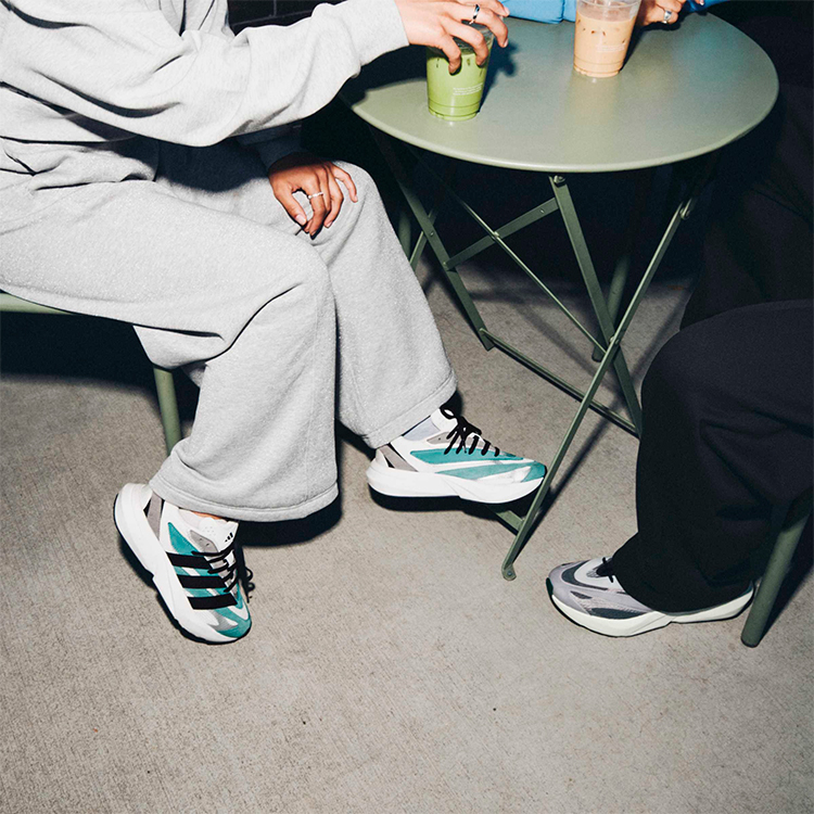 Incaltaminte Sport Adidas LIGHTBLAZE photo 7