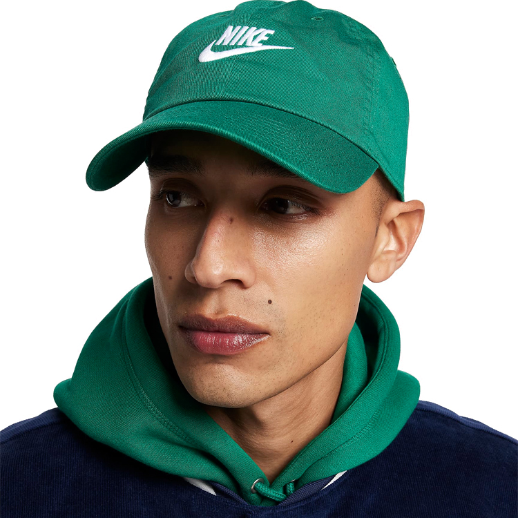 Chipiu Nike U NK CLUB CAP U CB FUT WSH L S/M Verde photo 4