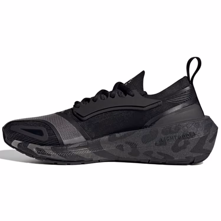 Кроссовки Adidas aSMC ULTRABOOST 23
