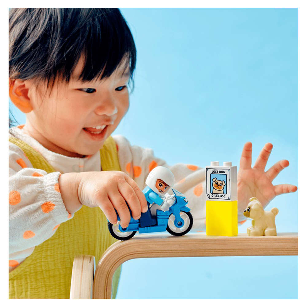 Constructor Lego Duplo Police Motorcycle 10967 de la 2+ ani photo 6