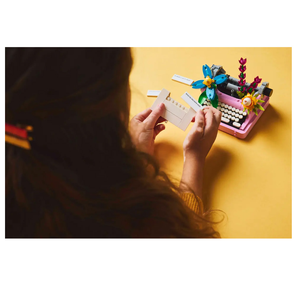 Конструктор Lego Creator Typewriter with Flowers 31169  от 8+ лет photo 7