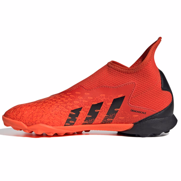 Бутсы Adidas PREDATOR FREAK .3 TF