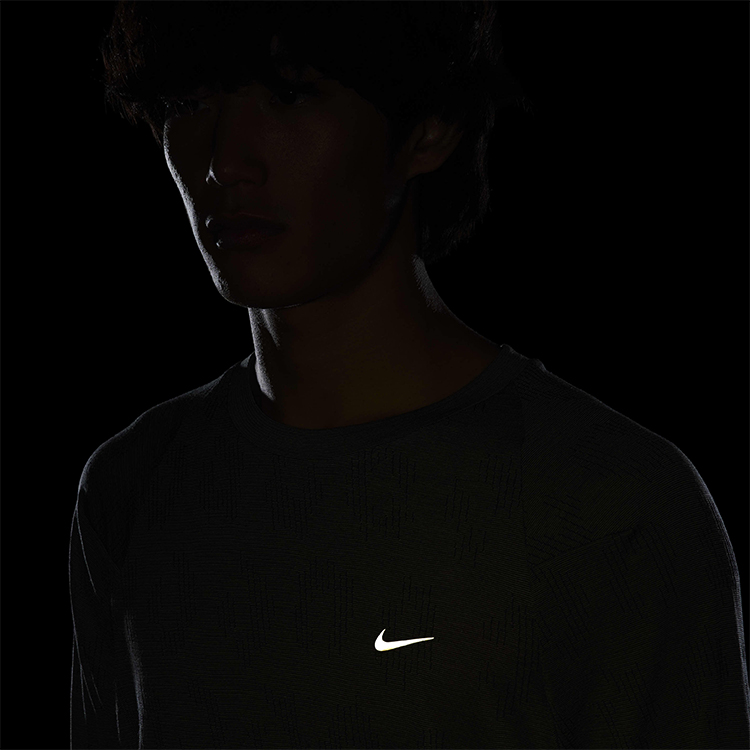 Hanorac pt bărbați Nike M NK TFADV RUN DIV LS TOP M Verde photo 6