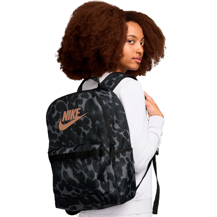 Rucsac Nike NK HERTGE BKPK-ANIMAL AOP HF6996-070 Negru-gri photo 4