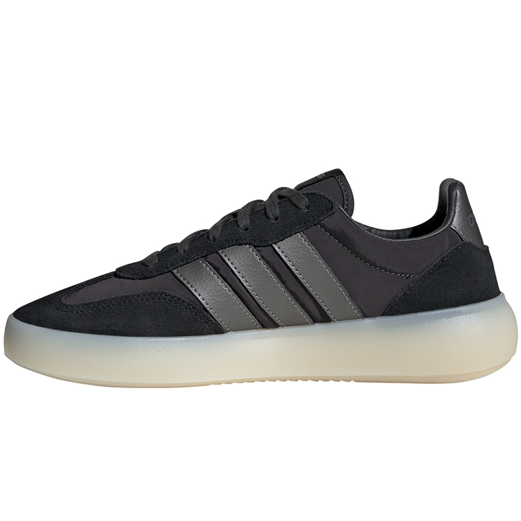 Кроссовки Adidas BARREDA DECODE photo Кроссовки Adidas BARREDA DECODE photo