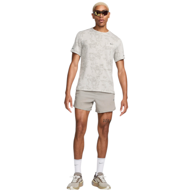Футболка мужская Nike M NK DFADV RUN DIV SS TOP L Белый/Серый photo 5