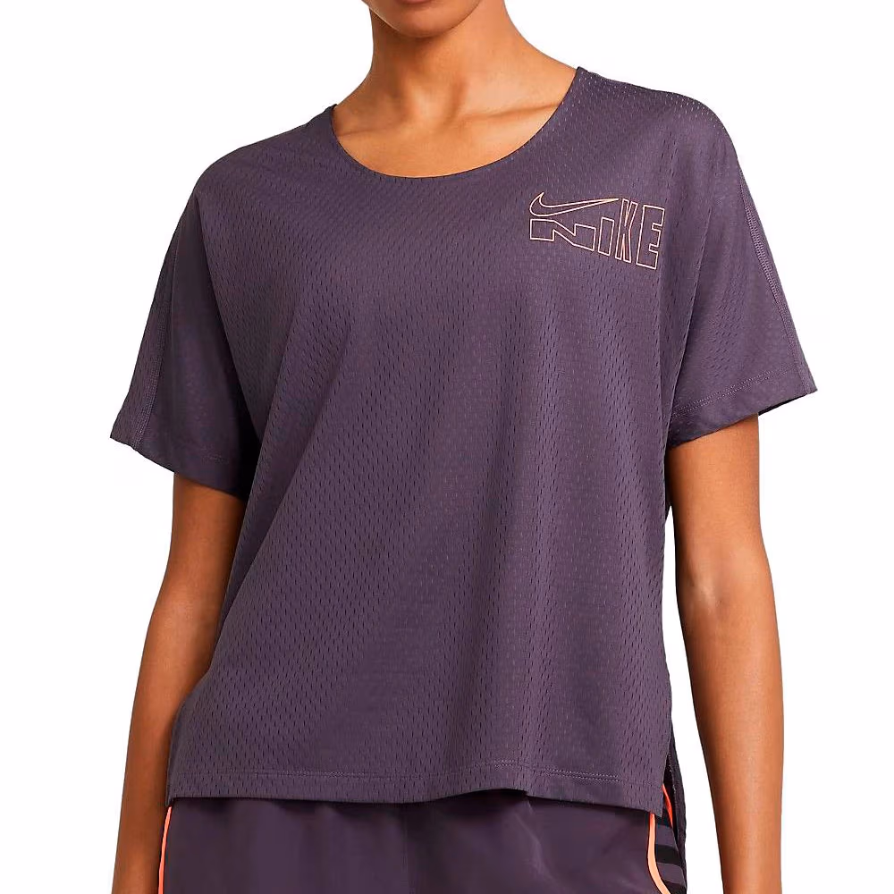 Футболка Nike W NK ICON CLASH CITY SLEEK SS