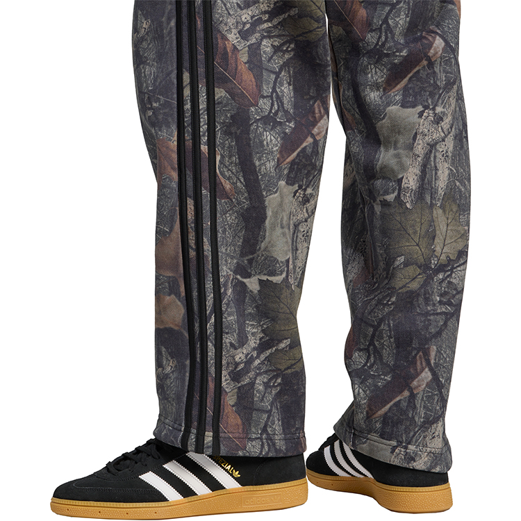 Pantaloni Adidas CAMO SWT PNT XS Negru Barbati photo 5