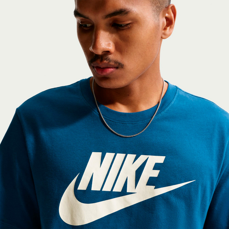 Футболка Nike Sportswear photo 5