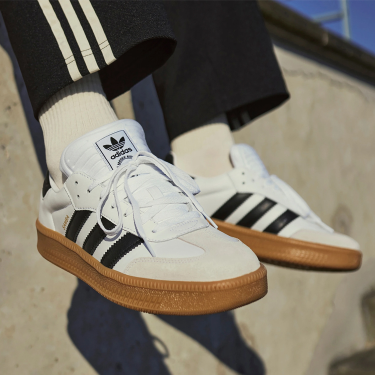 Incaltaminte Sport Adidas SAMBA XLG pt Barbati / 41.5 / Alb photo 5