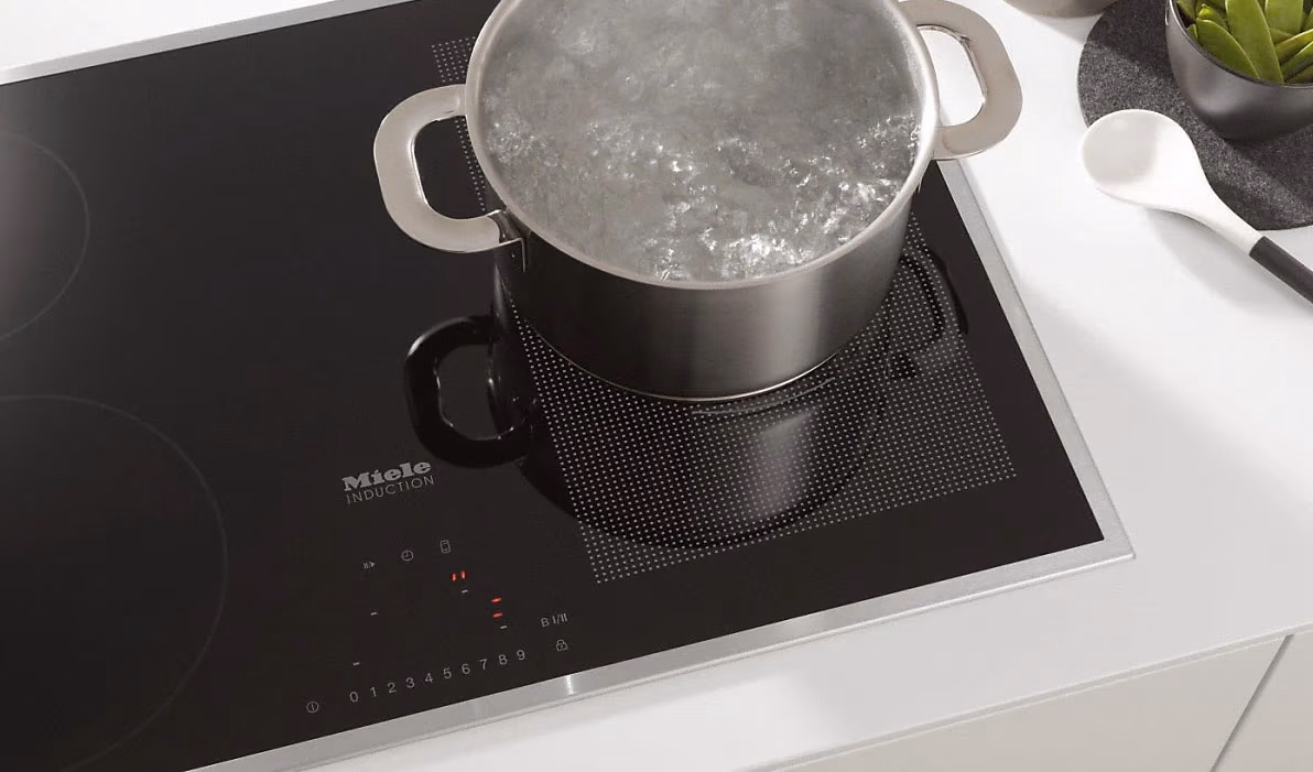 Plita incorporabila inductie Miele KM7464 FL Black