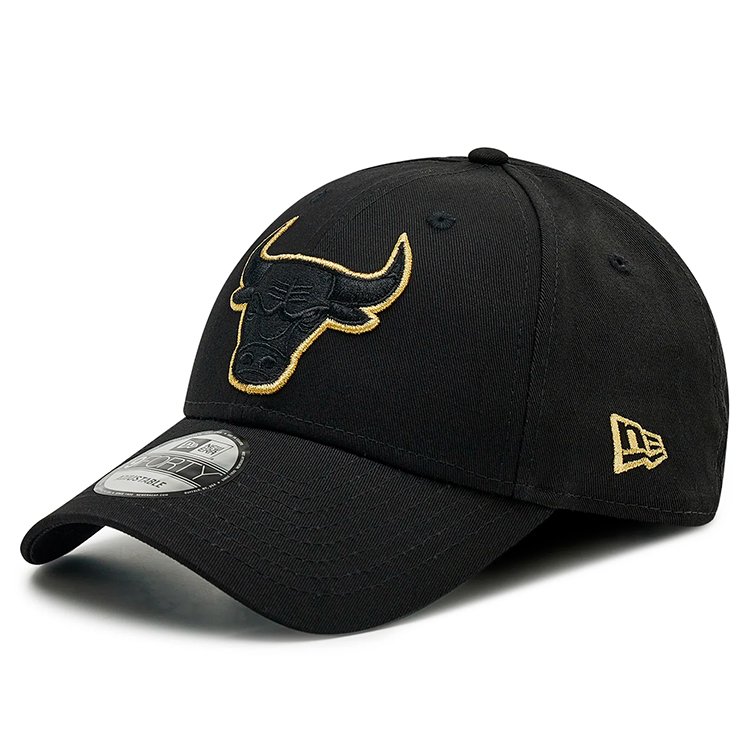Кепка New Era Metallic Pop 940 Bulls photo Кепка New Era Metallic Pop 940 Bulls photo