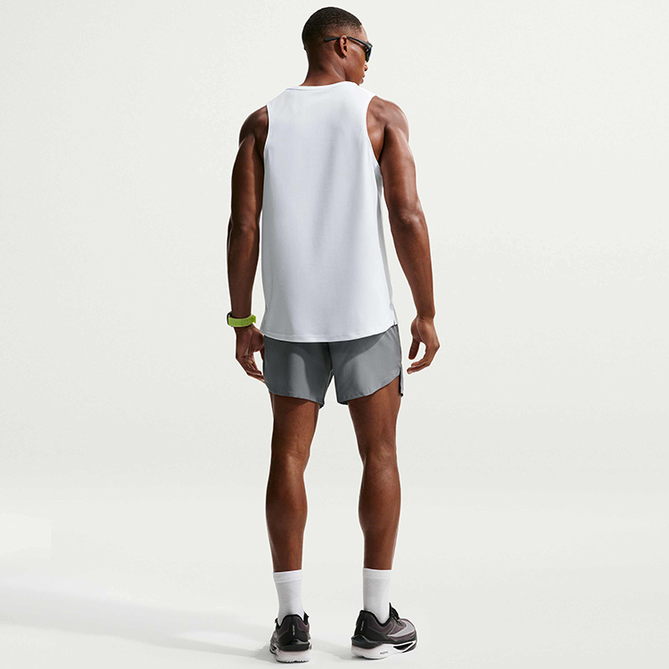Sorti de bărbați Nike M NK DF STRIDE SHRT 7IN BF XL Gri photo 10