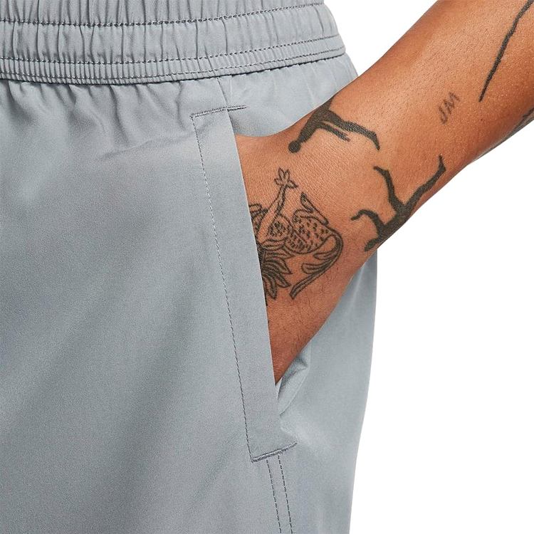 Sorti de bărbați Nike M NK DF FORM 7IN UL SHORT S Gri photo 4