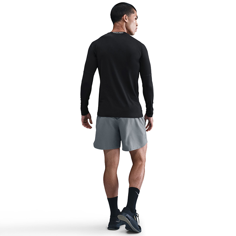 Sorti Nike M NP DF NPT 6IN SHORT photo 4