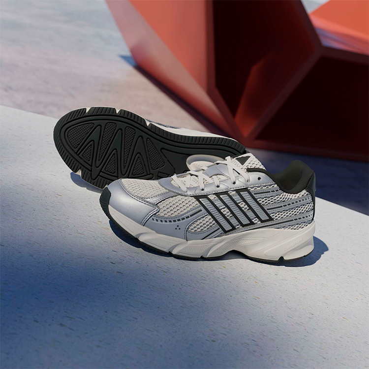 Кроссовки Adidas TECHNOCHAOS 2000 photo 6