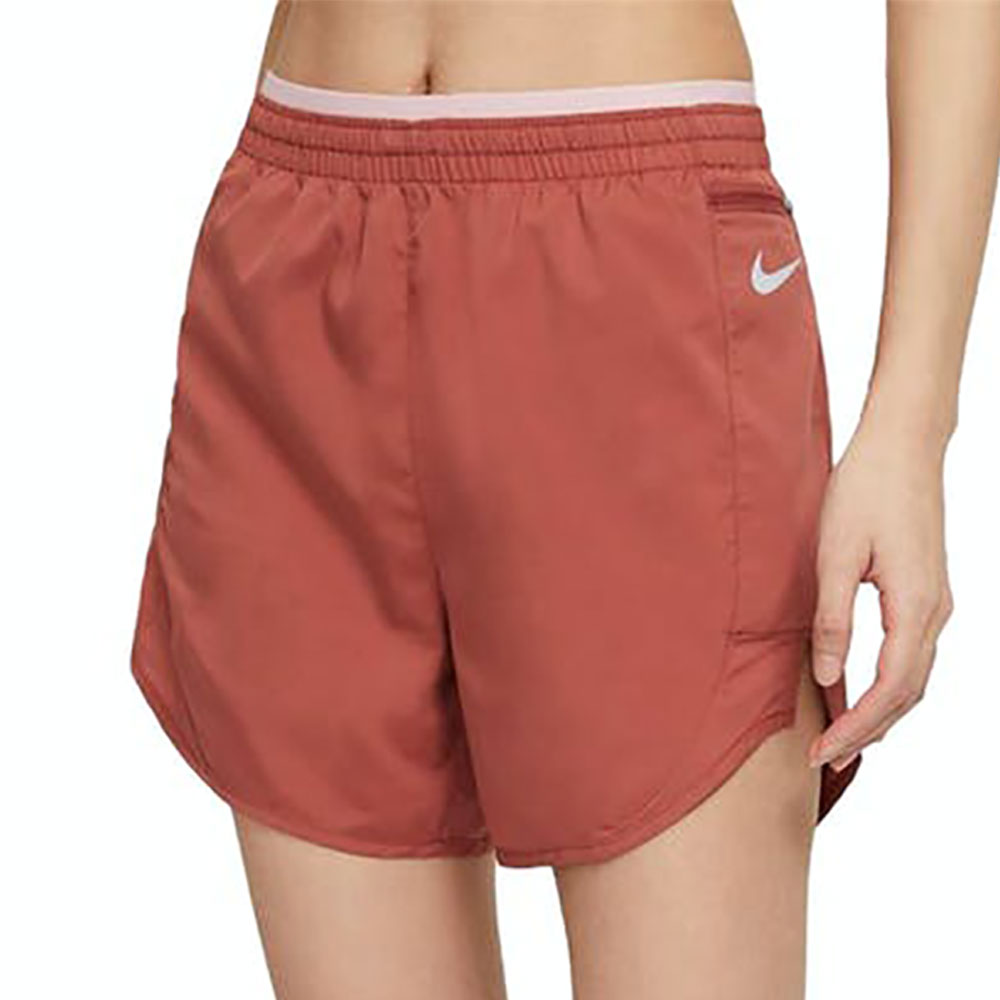 Шорты Nike W NK TEMPO LUXE SHORT 5IN photo 