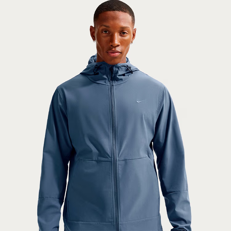 Толстовка Nike Unlimited Repel Hooded Versatile