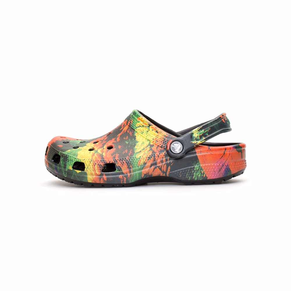 Шлепанцы Crocs Classic Cyber Beach Clog 