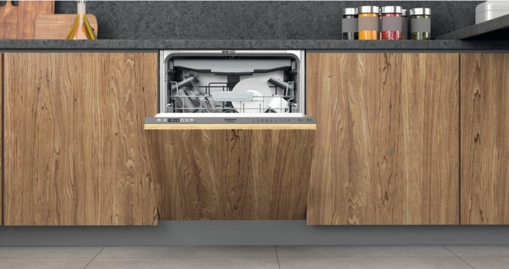 Посудомоечная машина встраиваемая Hotpoint - Ariston HI5020WEF Серебристый /14 Комплектов /Полногабаритная photo 2