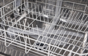 Посудомоечная машина встраиваемая Indesit DIF 16B1 A EU, 6программы, 59.5 см, A+, Белый thumbnav 3