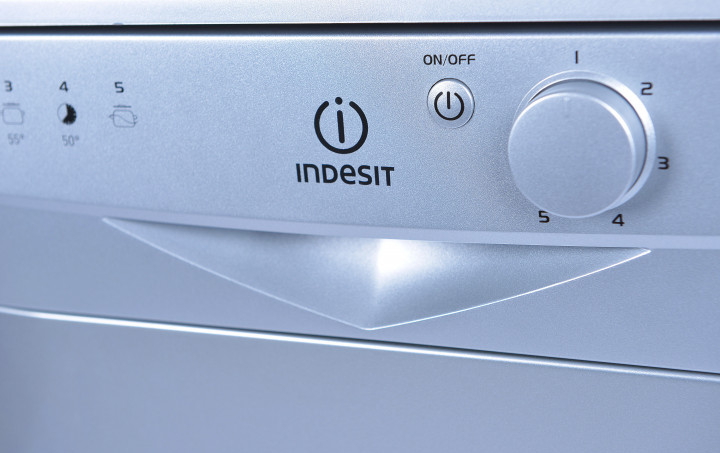Посудомоечная машина  Indesit DSR 15B1 S EU Серебристый /10 Комплектов /Узкая photo 5