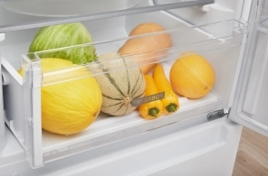 Холодильник с нижней морозильной камерой Whirlpool W5911EW