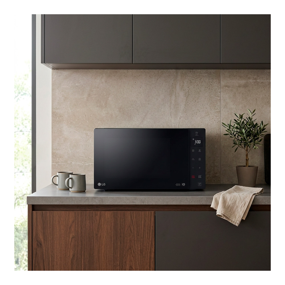 Микроволновая печь LG MS2535GIB photo 8