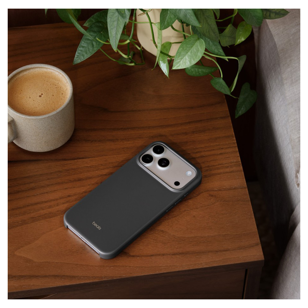 Чехол Beats iPhone 17 Pro Max Case with MagSafe and Camera Control, Granite Gray (MGJD4LLA) photo 4