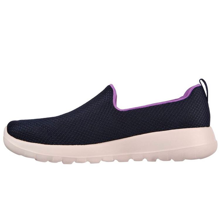 Кроссовки Skechers Go Walk photo Кроссовки Skechers Go Walk photo
