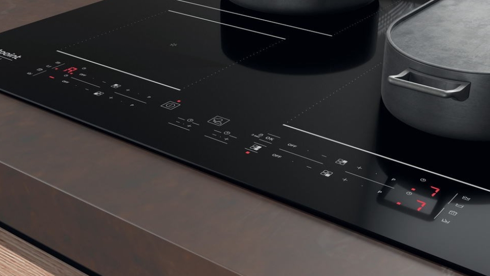 Встраиваемая индукционная панель Hotpoint - Ariston HB 4860B NE photo 7