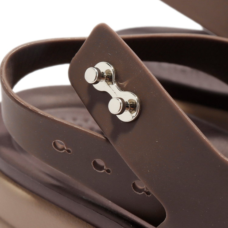 Сандалии Crocs Brooklyn Low / Женский / 36-37 / Коричневый photo 4